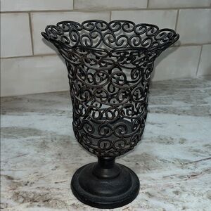 Elegant Rod Iron Metal Scroll Candle  Holder